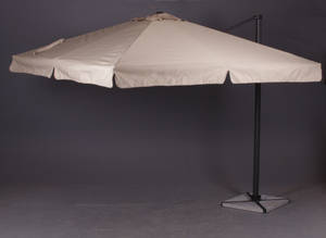 Hængeparasol i beige med granit fødder 3