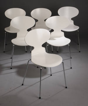 Arne Jacobsen 1902-1971. Sæt på seks stole, Myren, model 3101 6