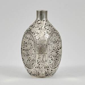 Glasflaska, silvermonterad