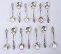 KAFFESKEDAR i silver, 13 st, vikt 142 gram.
