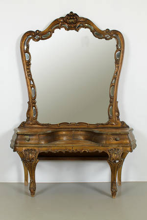 Toilettebord, rokokostil. 1900-tal.