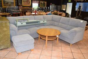 Hörnsoffa med fotpall, H 95 cm