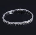 Klassisk brillant-tennisarmbånd af 18 kt. hvidguld, i alt ca. 1.70 ct. HVS