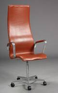 Arne Jacobsen. Højrygget Oxford kontorstol, model 3292 Delux