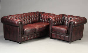 Chesterfield. Tre-pers. sofa samt lænestol 2 Denne vare er sat til omsalg under nyt varenummer 4497776
