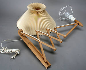 Le Klint sakselampe, egetræ