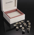 Pandora. 12 sølv charms 14