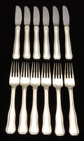 Georg Jensen. Dobbeltriflet frokostgafler og knive af sterlingsølv 12 