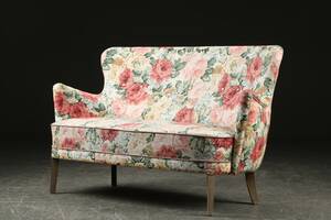 Lille overpolstret sofa, 1950erne Denne vare er sat til omsalg under nyt varenummer 4927043