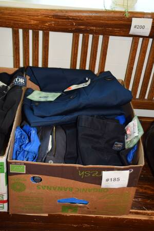 Arbetsbyxor bl a Fristads, strl C148, ca 10 st