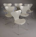 Arne Jacobsen 1902-1971. Seks stole model 3207 6
