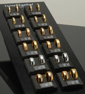 Bakke med prøveringe