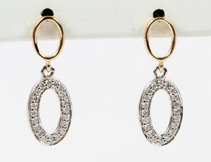 Diamant øreringe fra Byfrisenholm, 14 kt guld, 0.25 ct. Et par 2