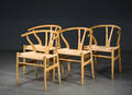 Hans J. Wegner, Fire Y- stole af egetræ, model CH-24 4