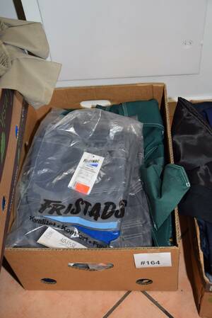 Arbetsbyxor bl a Fristads, strl C146, ca 5 st