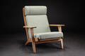 Hans J. Wegner. Lænestol af egetræ, model GA-290A