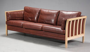 Mogens Hansen, tre-pers. sofa, brunt læder