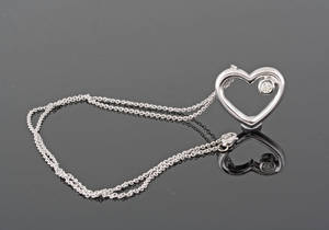 heart shape diamond necklace pendant approx. 0.25ct