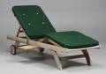 Solvogn, teak med hynde.