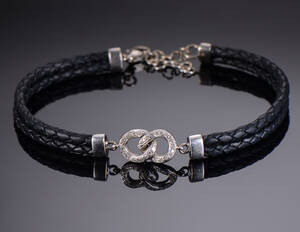 Brillantarmbånd med læderrem ca. 0,30 ct.