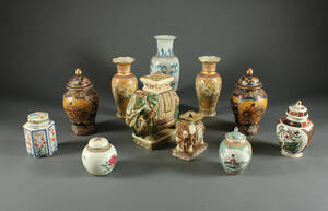 Samling keramik samt porcelæn, vaser, krukker samt figurer 11
