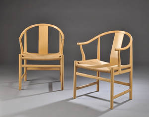 Hans J. Wegner 1914-2007. Et par kinastole model PP 66 2