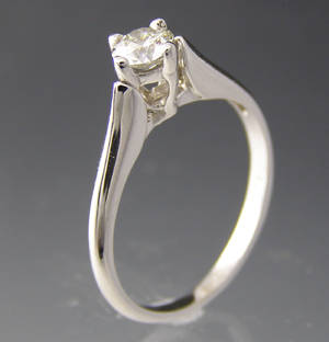 Solitaire ring ca. 0.40 ct.