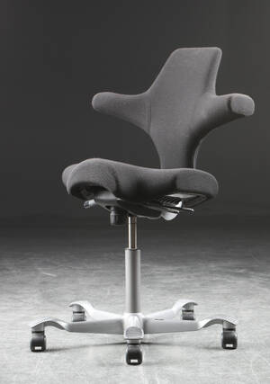 Peter Opsvik for HÅG. Kontorstol, model Capisco