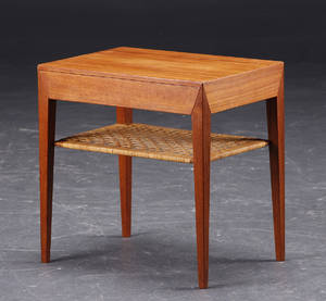 Severin Hansen for Haslev Møbelsnedkeri. LampebordSybord, teak