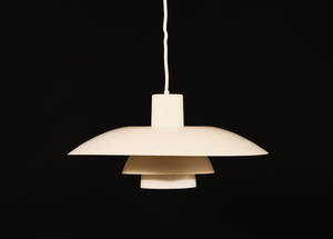 Poul Henningsen. Taklampa PH5, diameter 40 cm