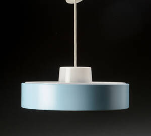 Mikkel Beedholm for Louis Poulsen. Circle pendel.