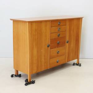 Sideboard