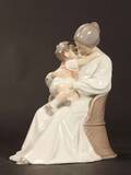 Bing  Grøndahl Moderkærlighed, figur af porcelæn nr. 1552