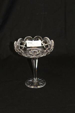 KRISTALLSKÅL PÅ FOT H 18,5 DIAM16 CM