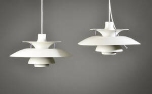Poul Henningsen. Par PH5 pendler. 2