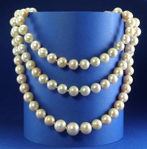 Südsee-Perlenkette - endlos aufgezogen - ca. 125 cm mit Report