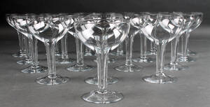 Samling champagneglas 19 Denne vare er sat til omsalg under nyt varenummer 4221490