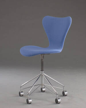 Arne Jacobsen. Kontorstol model 3117
