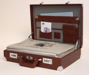 Exclusive Line. Komplet bestiksæt i kuffert, model Diamond. Ialt 72 dele.