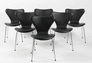 Arne Jacobsen. Sæt på seks stole model 3107 6 Denne vare er sat til omsalg under nyt varenummer 4491370