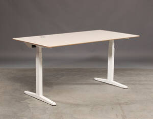 Peter J. Lassen. Montana hæve sænke bord Hilow3