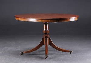 Regencyform onepillar table, mahogni