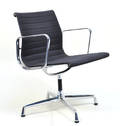 Charles Eames 1907 - 1978. Kontorstol, model EA-108, sort hopsak