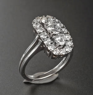 Ring in Weißgold mit Brillanten ca. 1.60 ct.