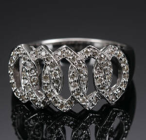 Brillantring af 14 kt. hvidguld