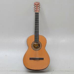 GITARR, nylonsträngad.