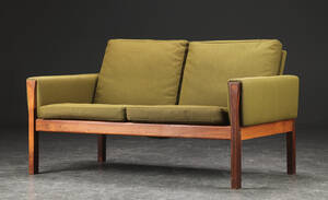 Hans J. Wegner. To-pers. sofa af palisander, model AP-622