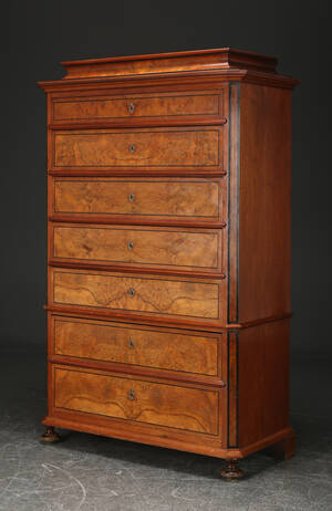Chiffoniere af mahogni, 1800-slutning  Denne vare er sat til omsalg under nyt varenummer 4498089