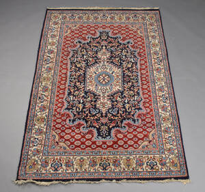 Orientalsk tæppe, 220 x 152 cm Denne vare er sat til omsalg under nyt varenummer 4504035