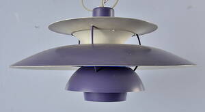 TAKLAMPA, PH 5, Poul Henningsen för Louis Poulsen, Danmark.